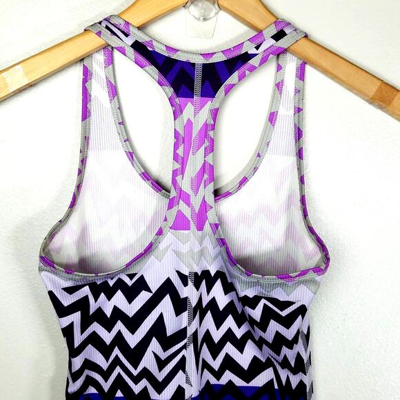 Nike Dri-Fit Womens Razorback Slim Fit Tank Size XS - Picture 4 of 10